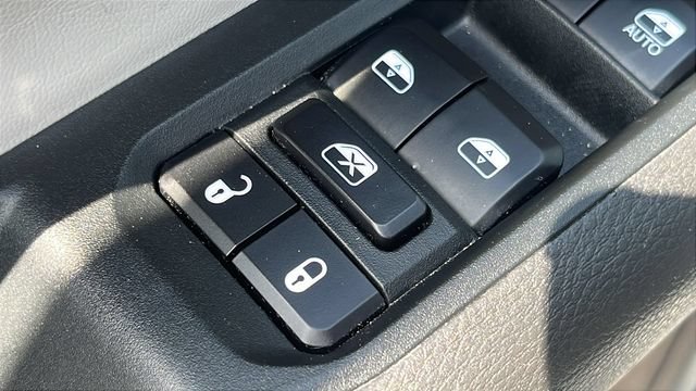 Used 2025 Jeep Compass Limited AWD/4WD image 23
