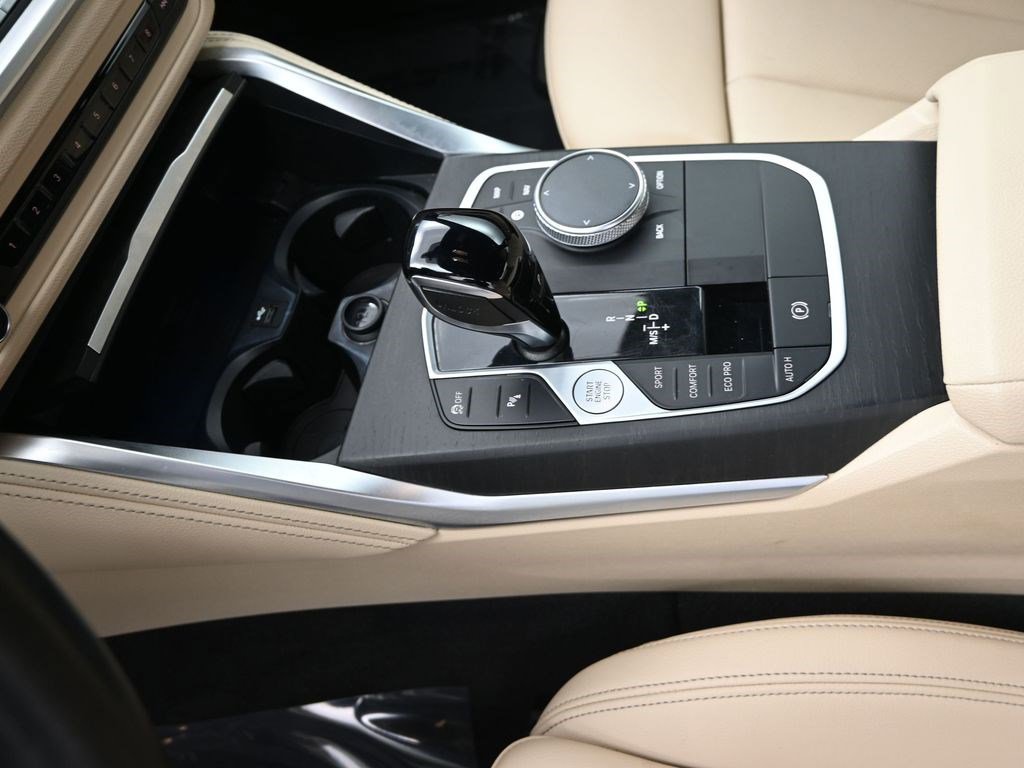 Used 2022 BMW M440i Coupe w/ Premium Package RWD image 11