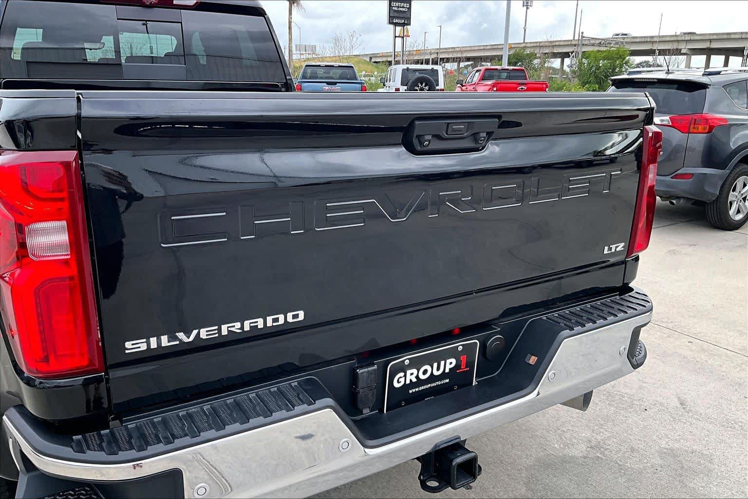 Used 2026 Chevrolet Silverado 3500 LTZ w/ LTZ Texas Edition AWD/4WD image 31