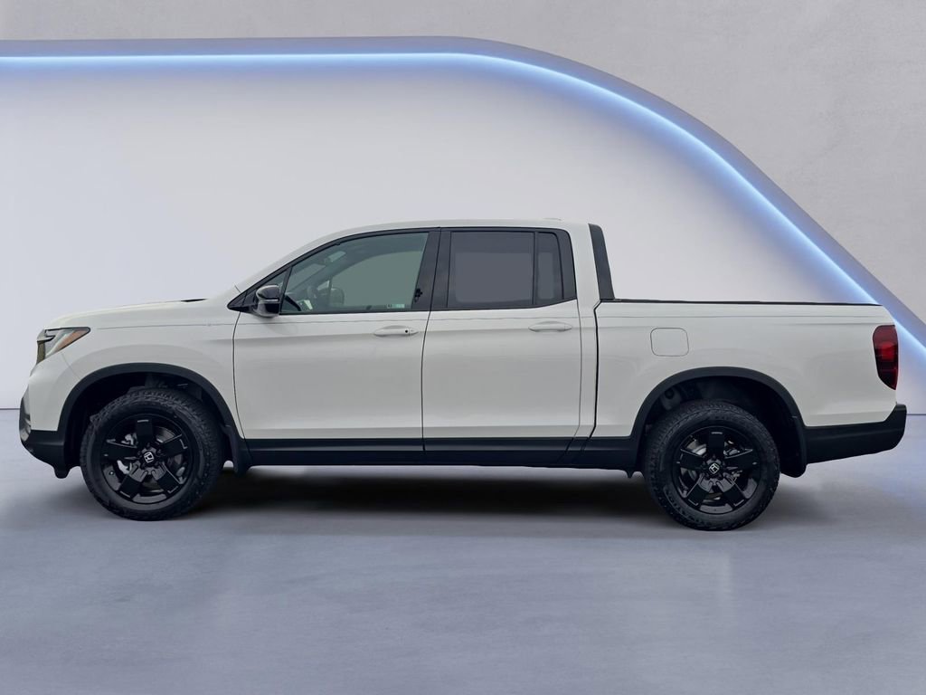 New 2026 Honda Ridgeline Black Edition image 2