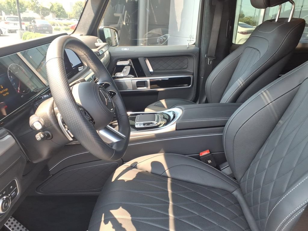 Used 2025 Mercedes-Benz G 550 image 14
