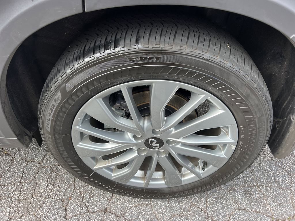 Certified 2025 INFINITI QX50 Luxe image 16