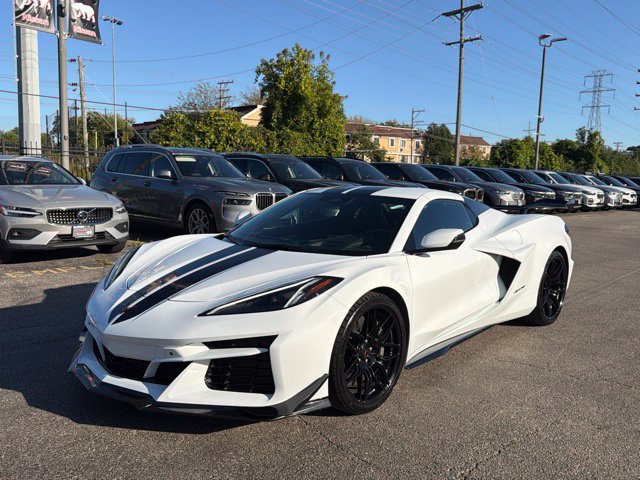 Used 2024 Chevrolet Corvette Z06 w/ Z07 Performance Package RWD image 5