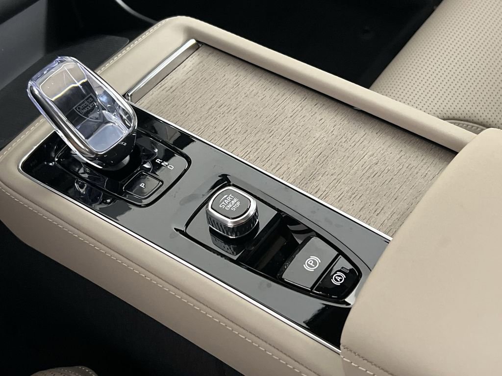 New 2026 Volvo XC90 B6 Ultra image 20