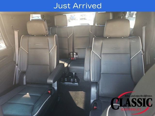 Used 2024 Cadillac Escalade Sport w/ LPO, ONYX Package image 20