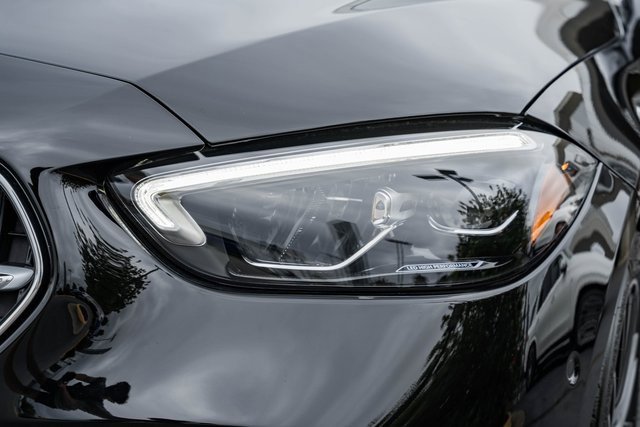 New 2025 Mercedes-Benz C 300 4MATIC Sedan image 12