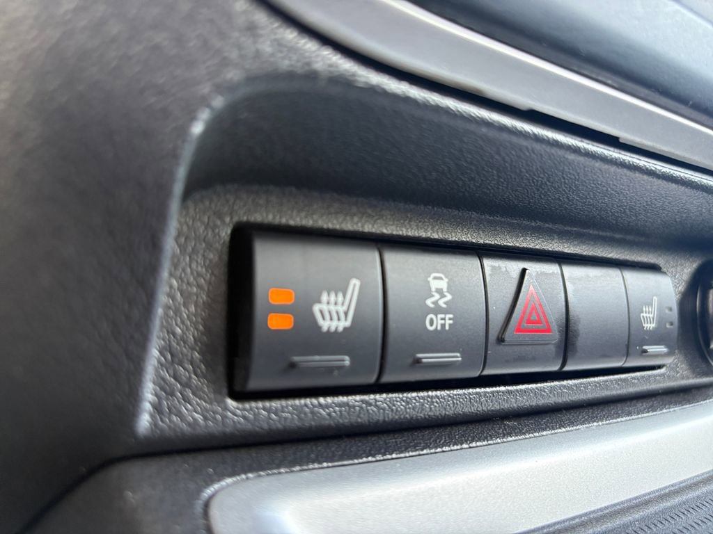 Used 2015 Jeep Compass High Altitude image 25