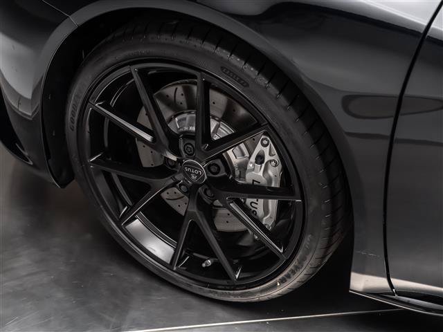 Used 2025 Lotus Emira RWD image 11