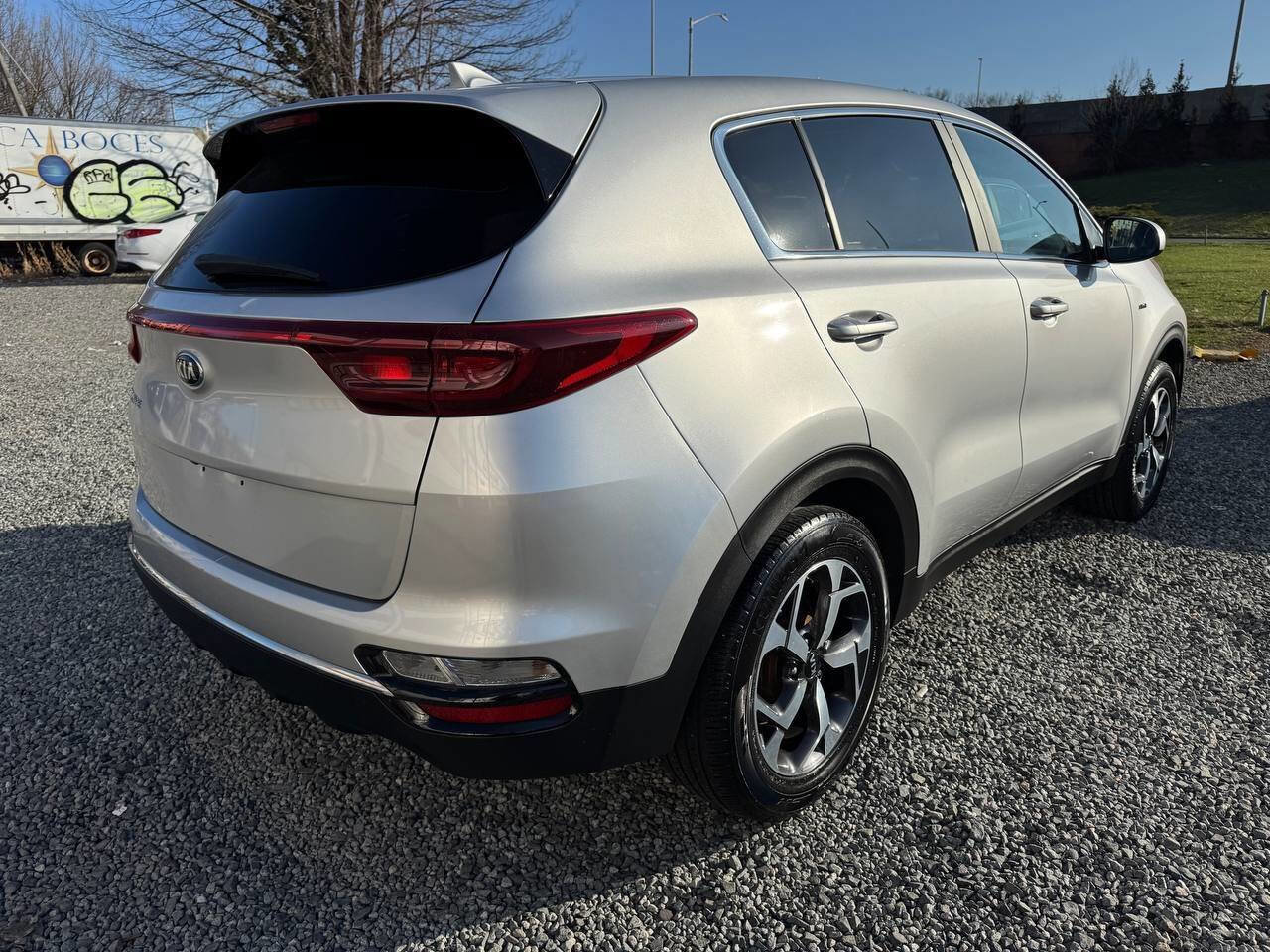 Used 2021 Kia Sportage LX image 5