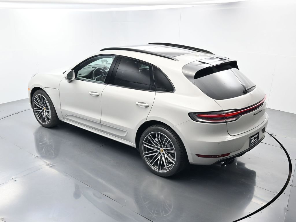 Certified 2021 Porsche Macan Turbo image 37