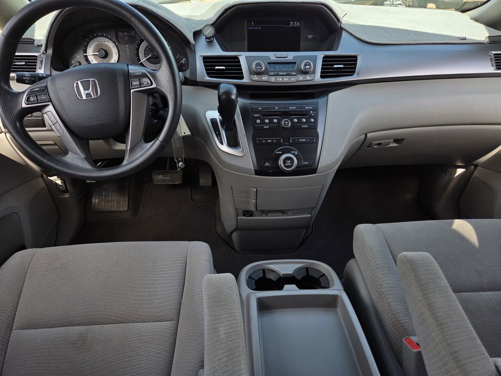 Used 2013 Honda Odyssey EX image 9