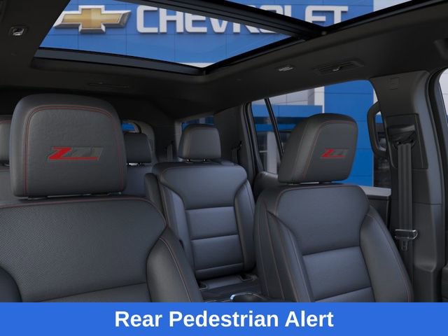 New 2026 Chevrolet Traverse Z71 w/ Driver Confidence Package image 25