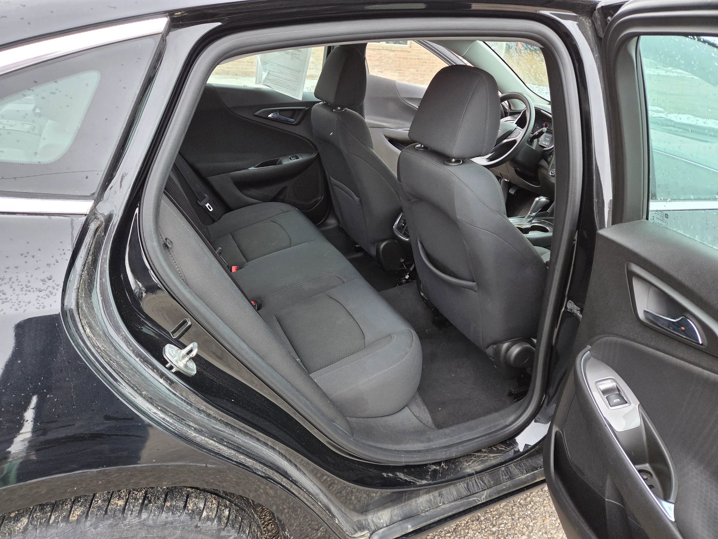 Used 2016 Chevrolet Malibu LT image 18