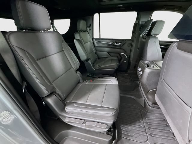 Used 2024 GMC Yukon XL Denali AWD/4WD image 31