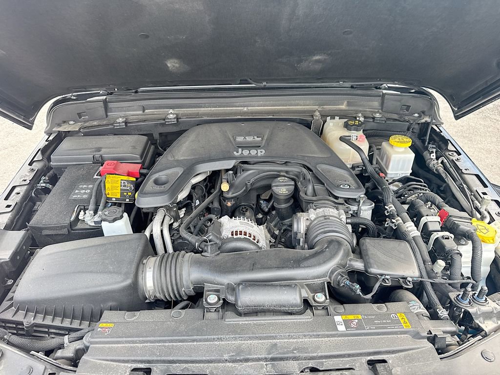 Used 2021 Jeep Gladiator Sport AWD/4WD image 35