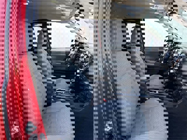 Used 2022 Toyota Tacoma SR w/ SX Package image 25