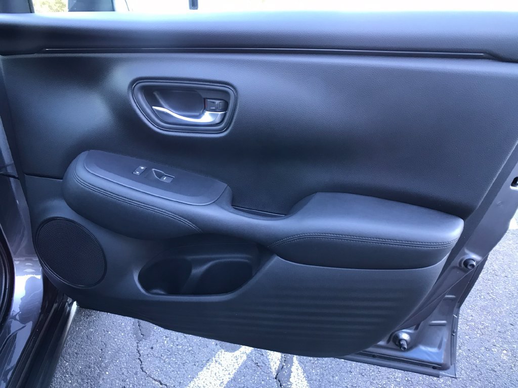 Certified 2024 Honda HR-V LX image 28