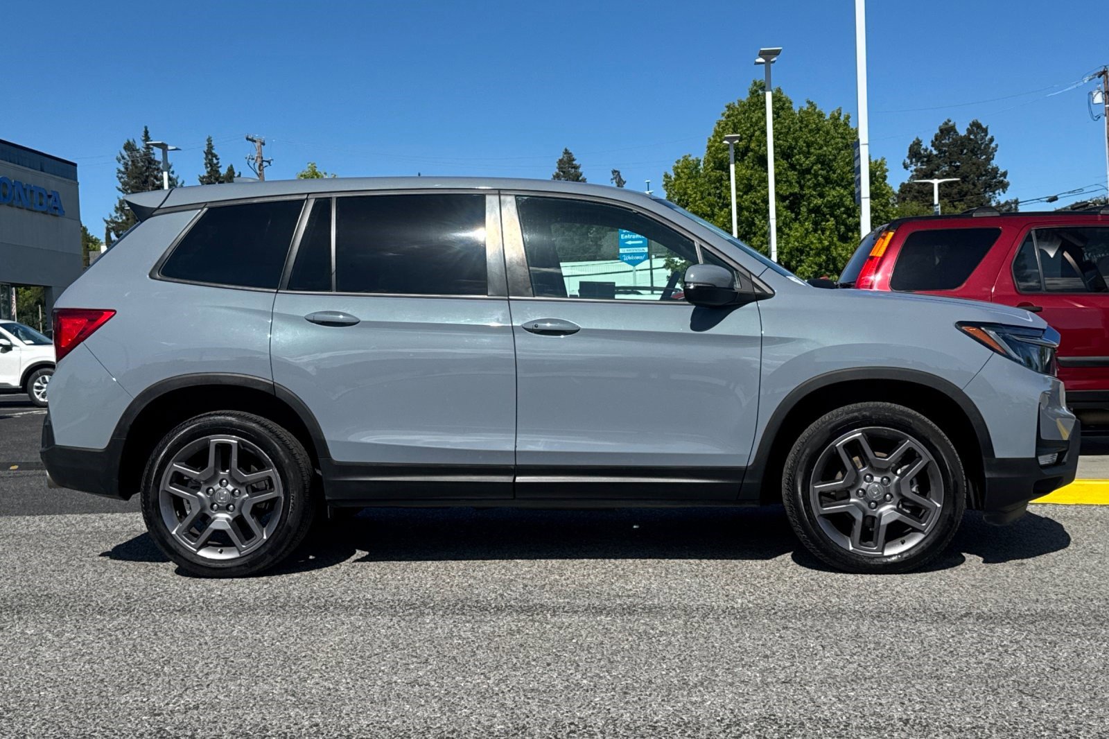 Used 2023 Honda Passport EX-L image 7