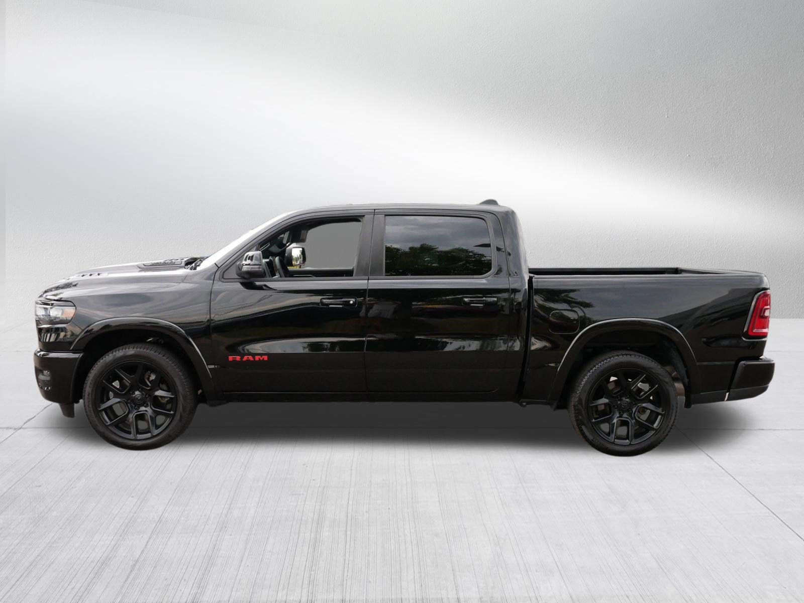 Used 2026 RAM 1500 Laramie w/ Night Edition AWD/4WD image 4
