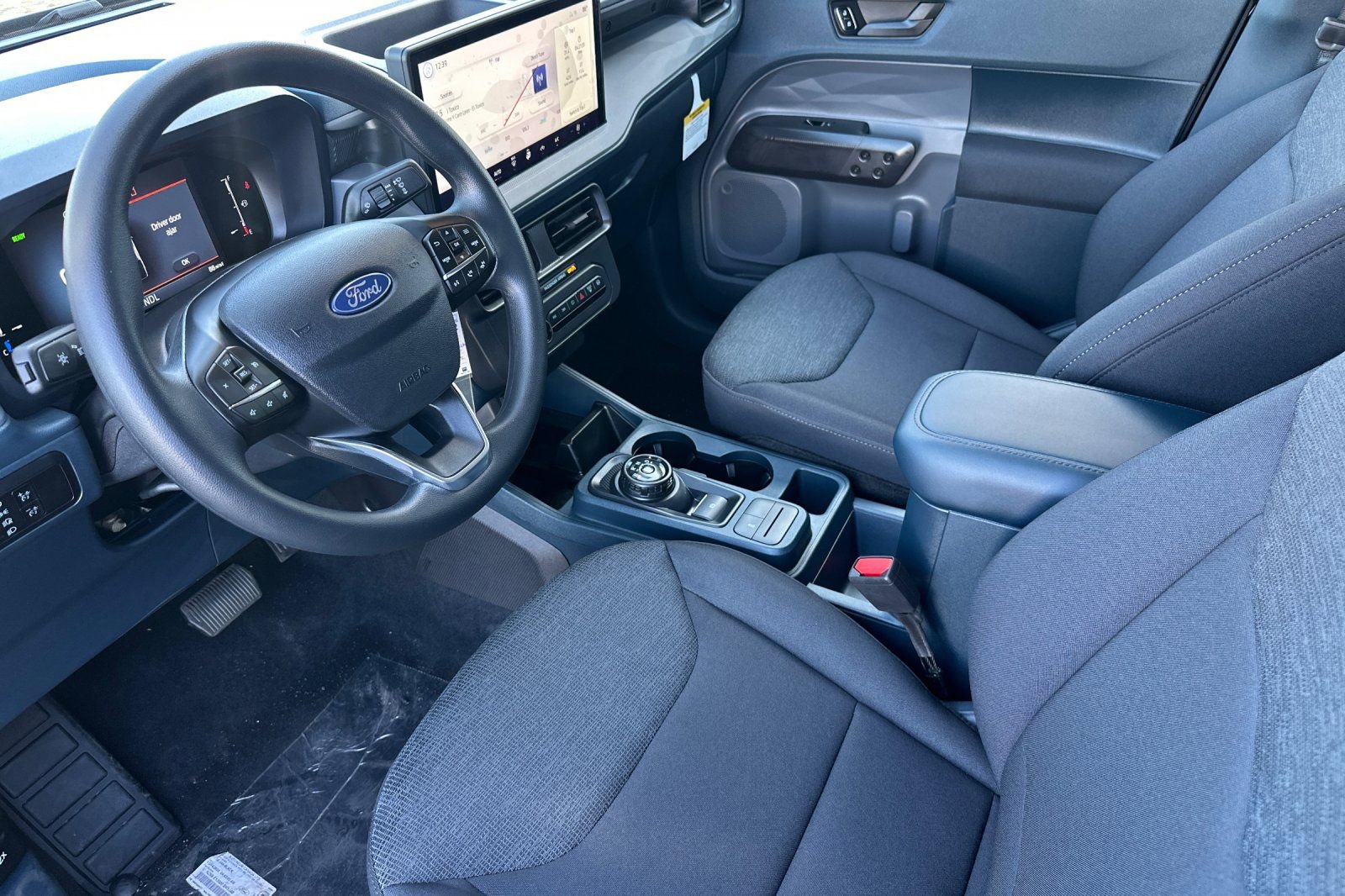 New 2025 Ford Maverick XL image 10