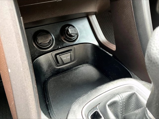 Used 2015 Hyundai Santa Fe Sport w/ Option Group 02 FWD image 23