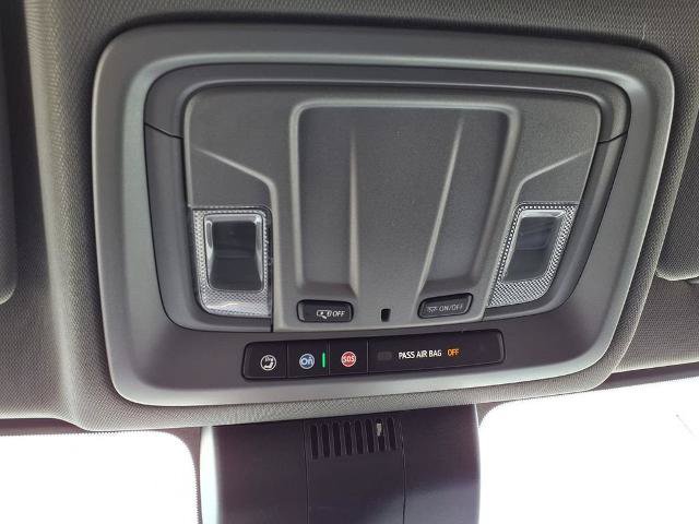 New 2026 Chevrolet Silverado 1500 Custom w/ Turbomax Blackout Package AWD/4WD image 25