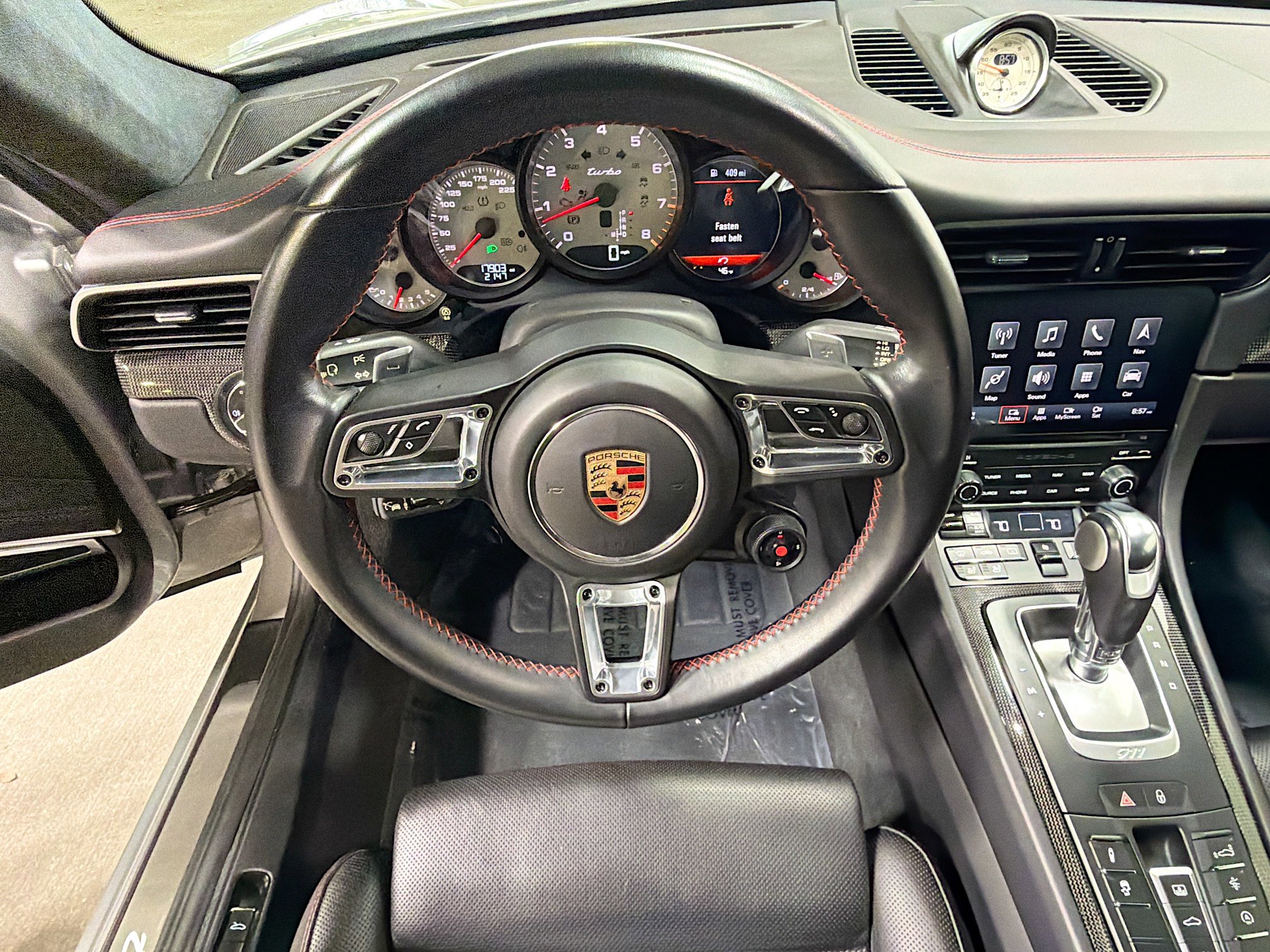 Used 2019 Porsche 911 Turbo image 36
