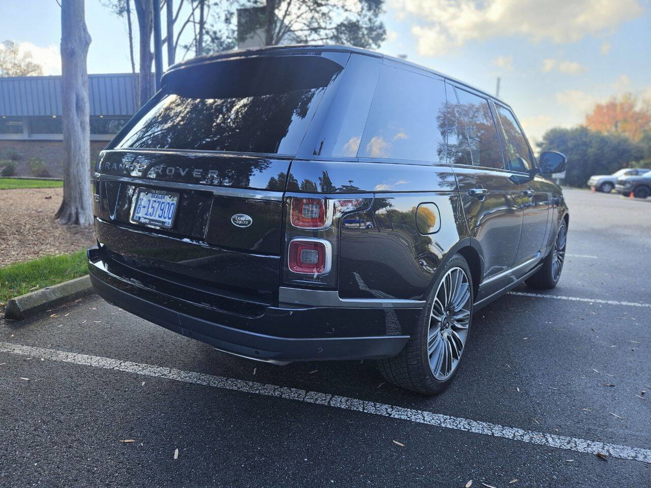 Used 2021 Land Rover Range Rover P525 Westminster Edition image 96