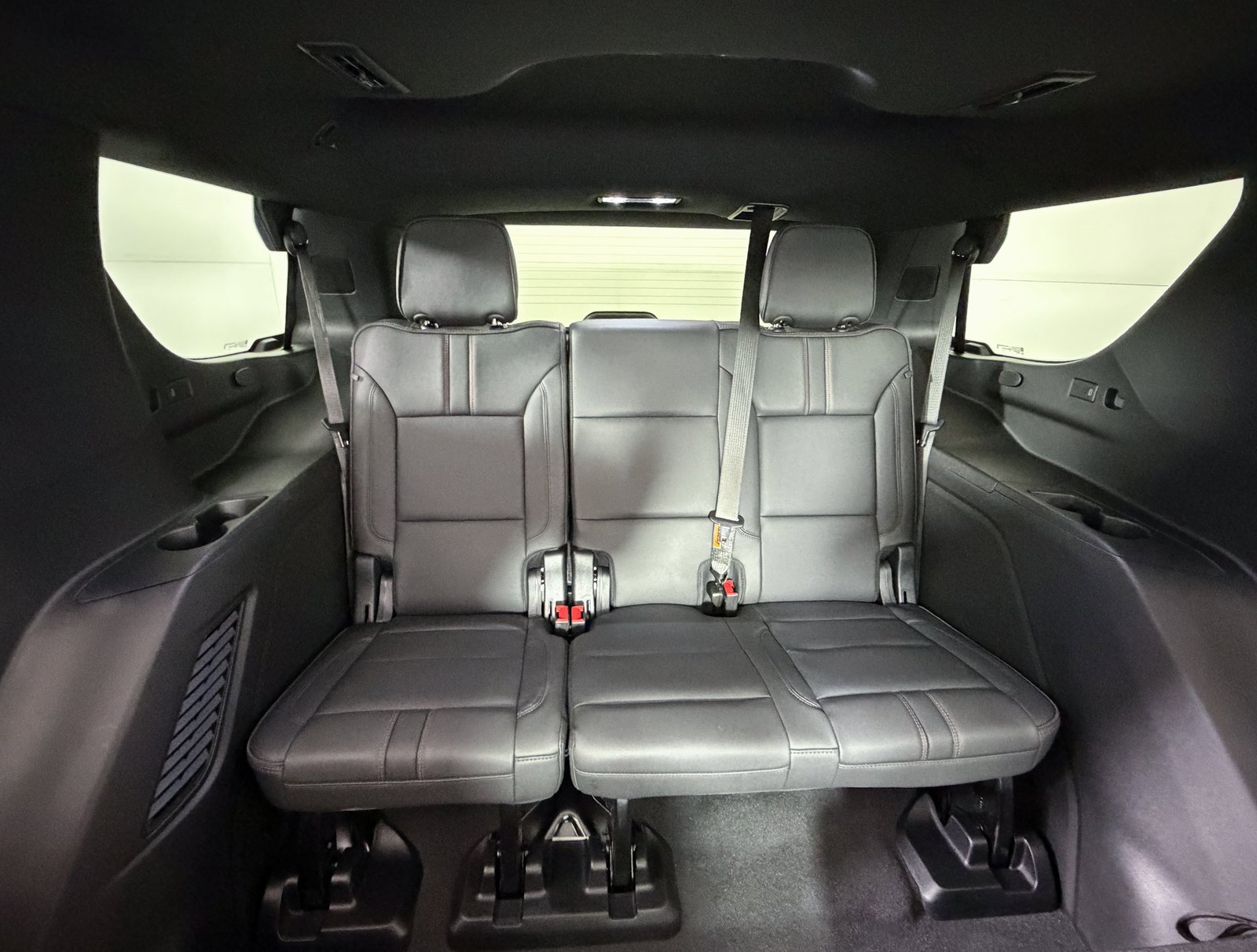 Used 2025 Chevrolet Tahoe RST w/ Comfort Package image 7