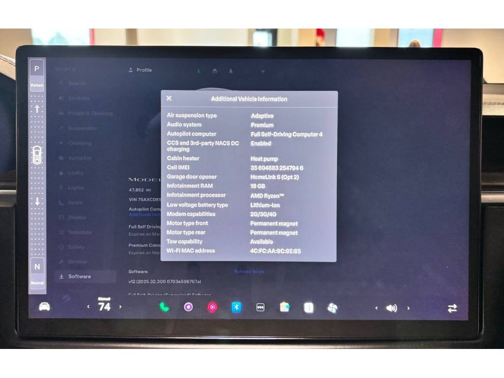 Used 2024 Tesla Model X image 30