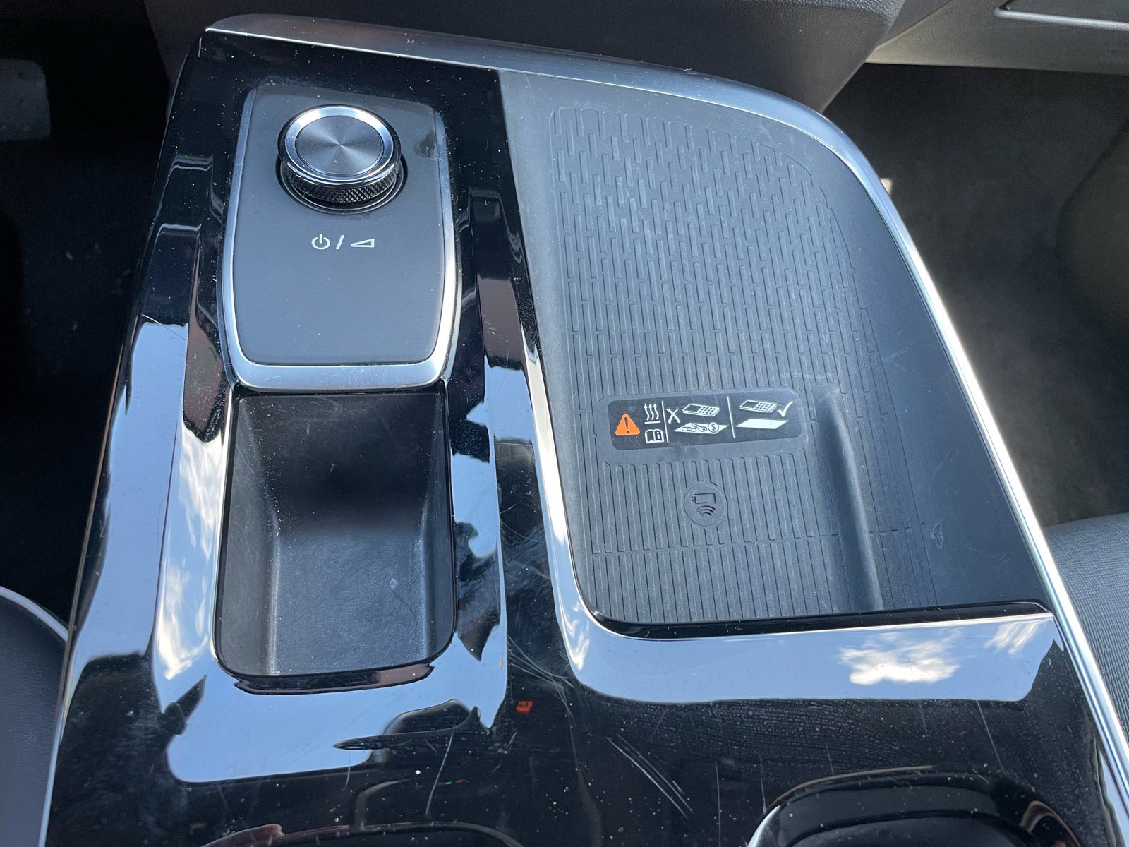 Used 2025 Buick Enclave Preferred image 13