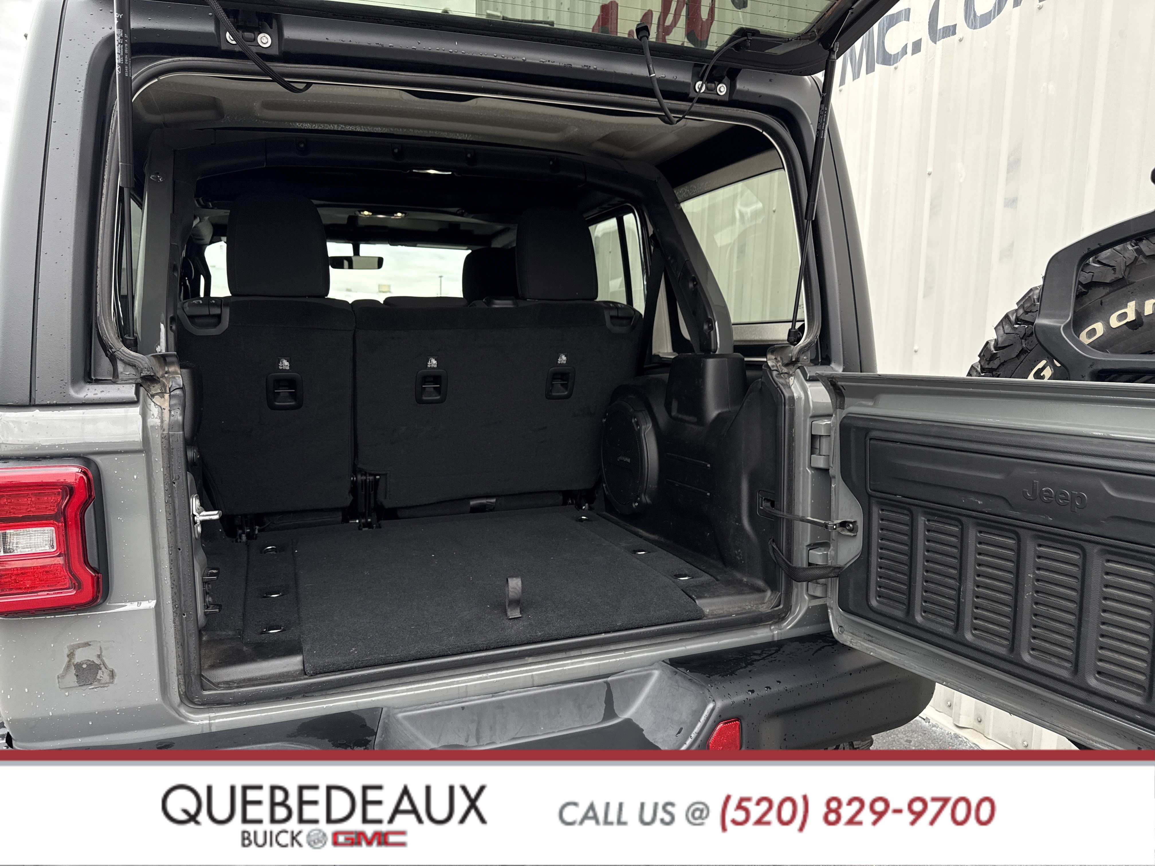 Used 2019 Jeep Wrangler Unlimited Rubicon image 14