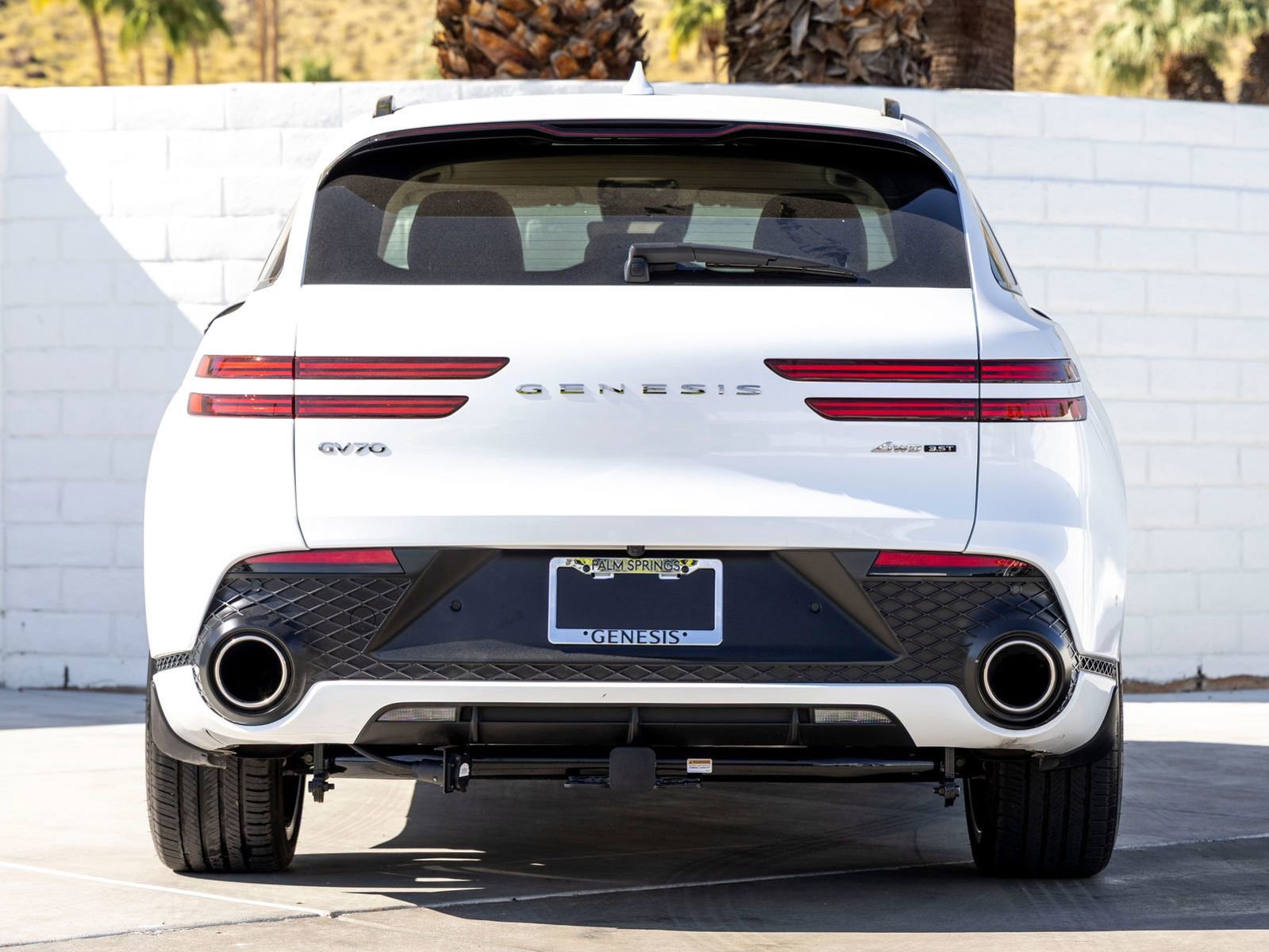 Used 2023 Genesis GV70 3.5T Sport w/ Sport Prestige Package image 9