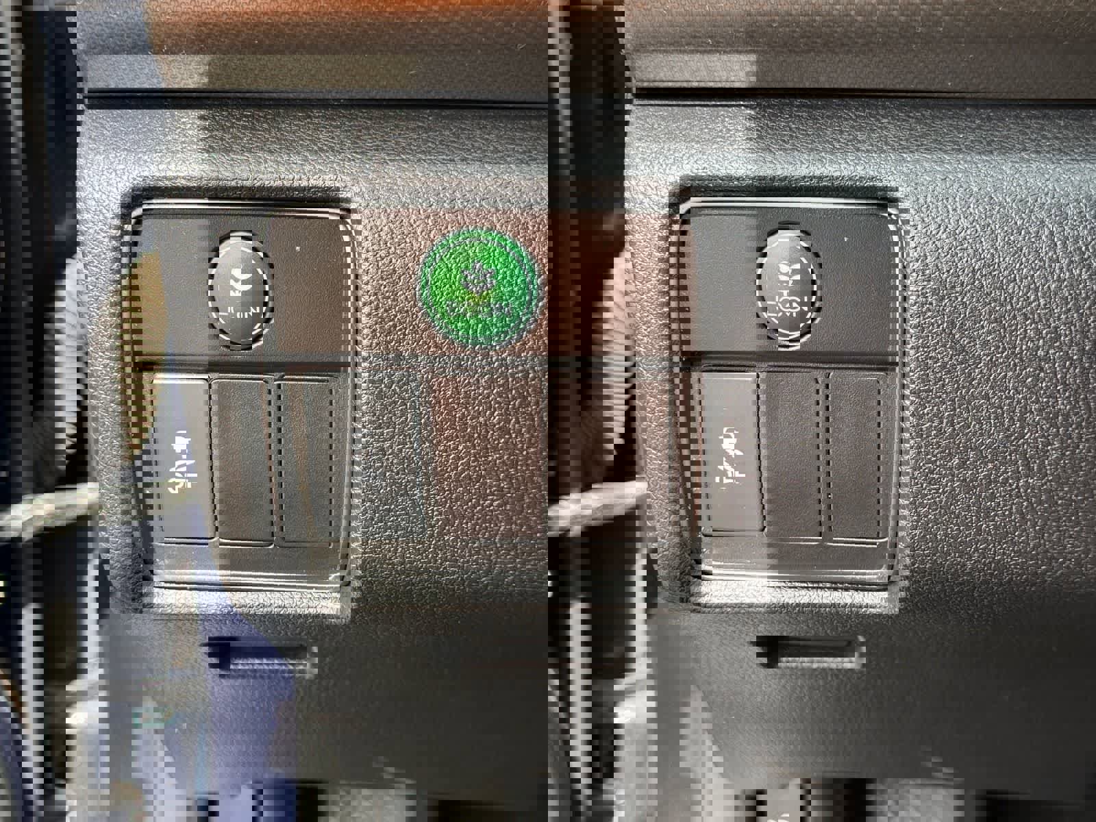 Used 2017 Honda Accord EX-L image 13