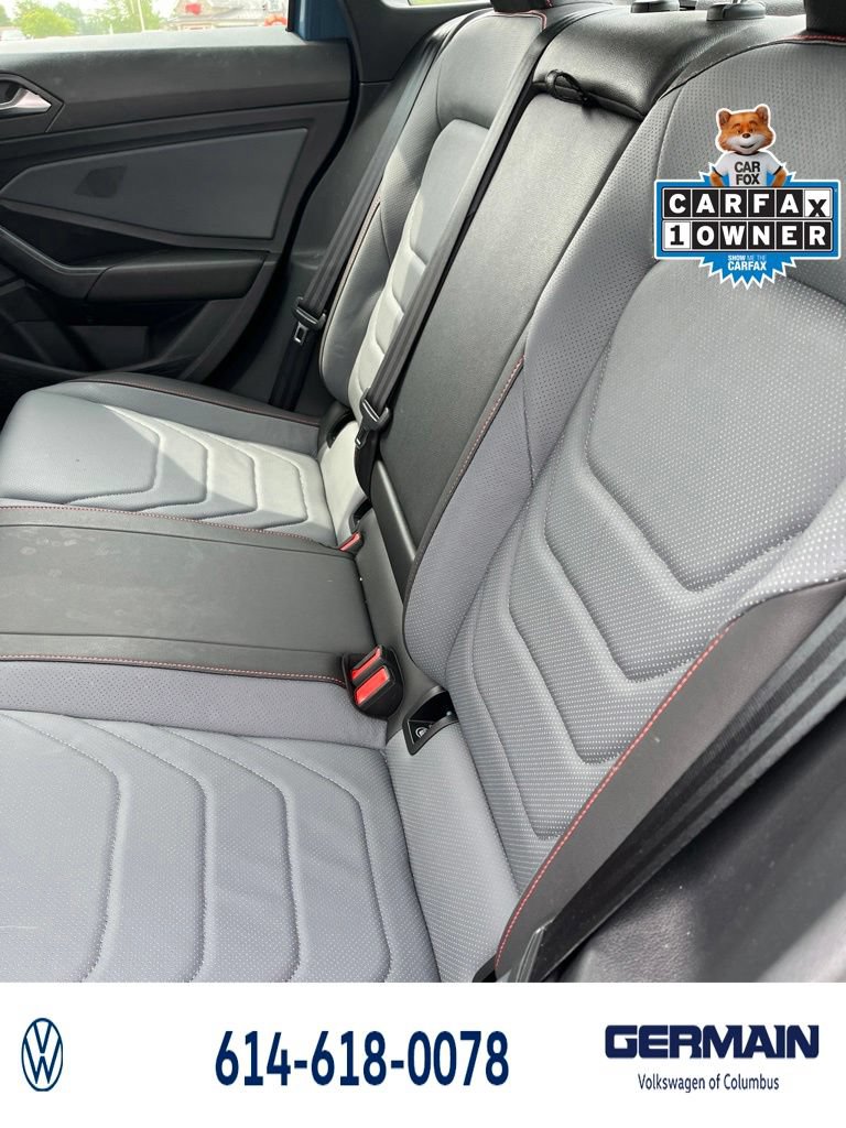 Used 2025 Volkswagen Jetta GLI Autobahn FWD image 18