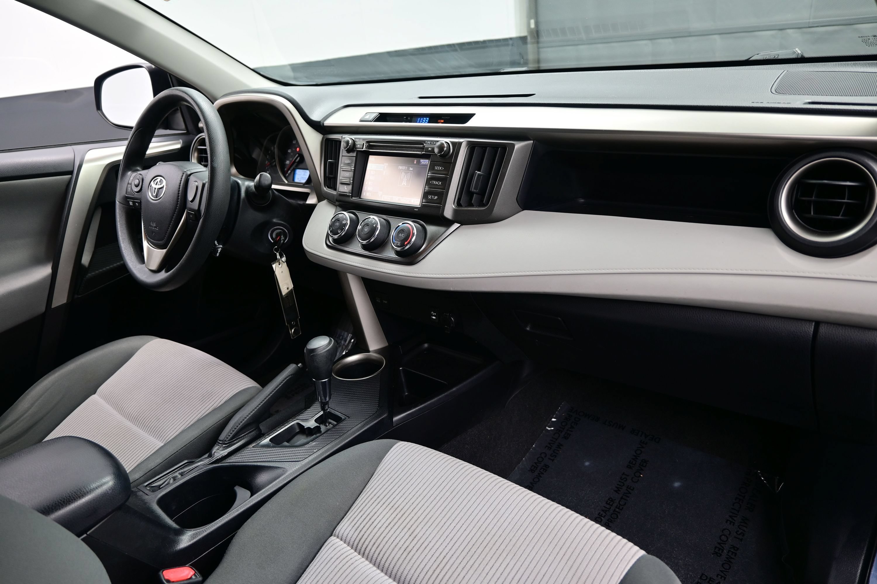 Used 2014 Toyota RAV4 LE FWD image 14