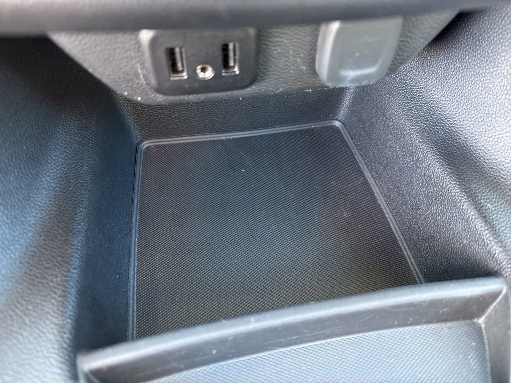 Used 2021 Chevrolet Traverse LT AWD/4WD image 36