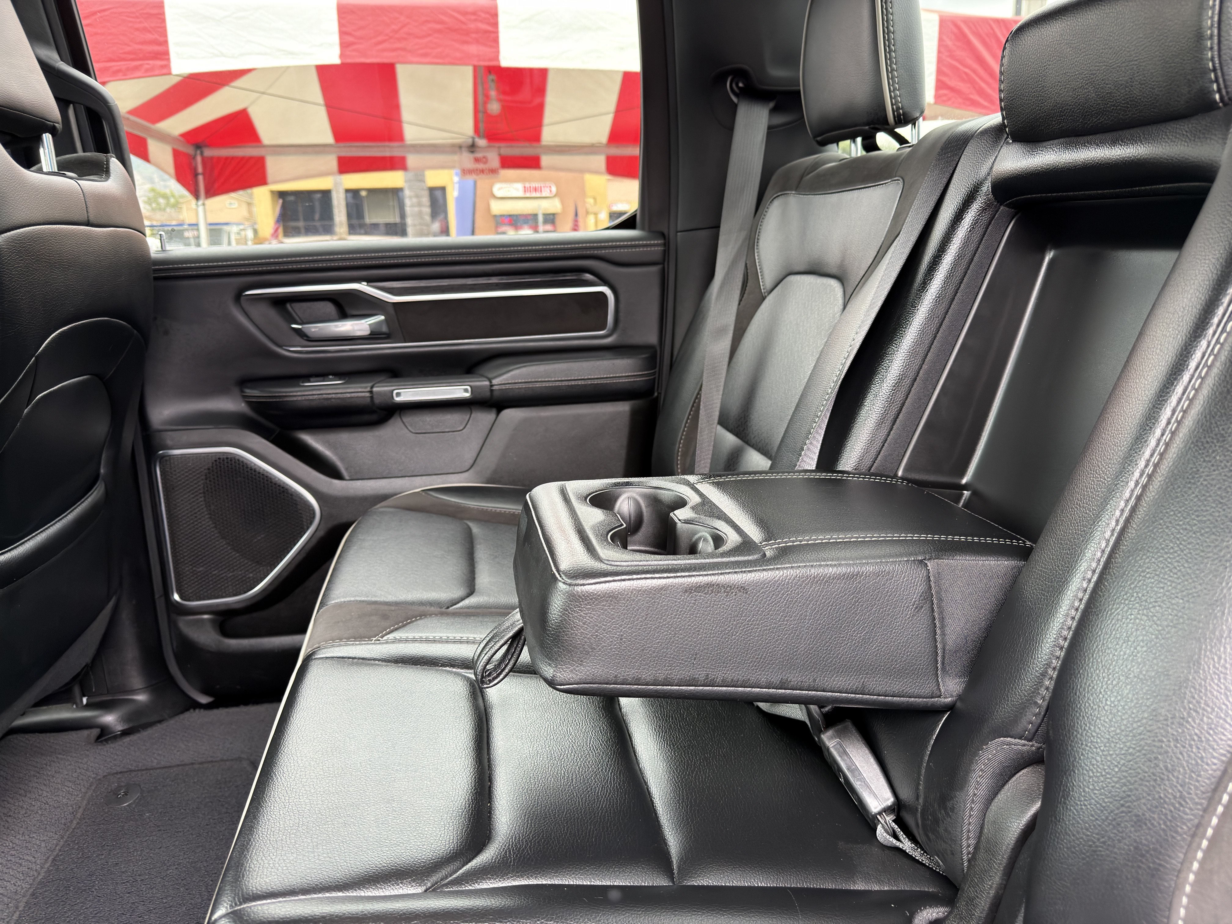 Used 2024 RAM 1500 Laramie AWD/4WD image 20