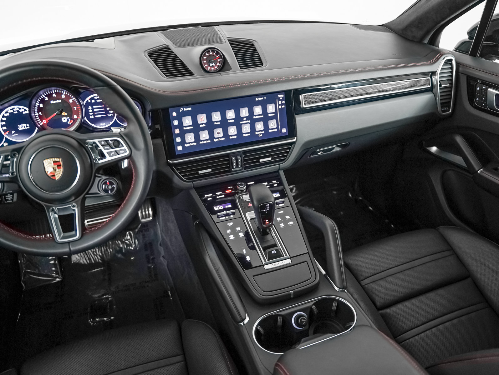 Certified 2023 Porsche Cayenne Turbo AWD/4WD image 19
