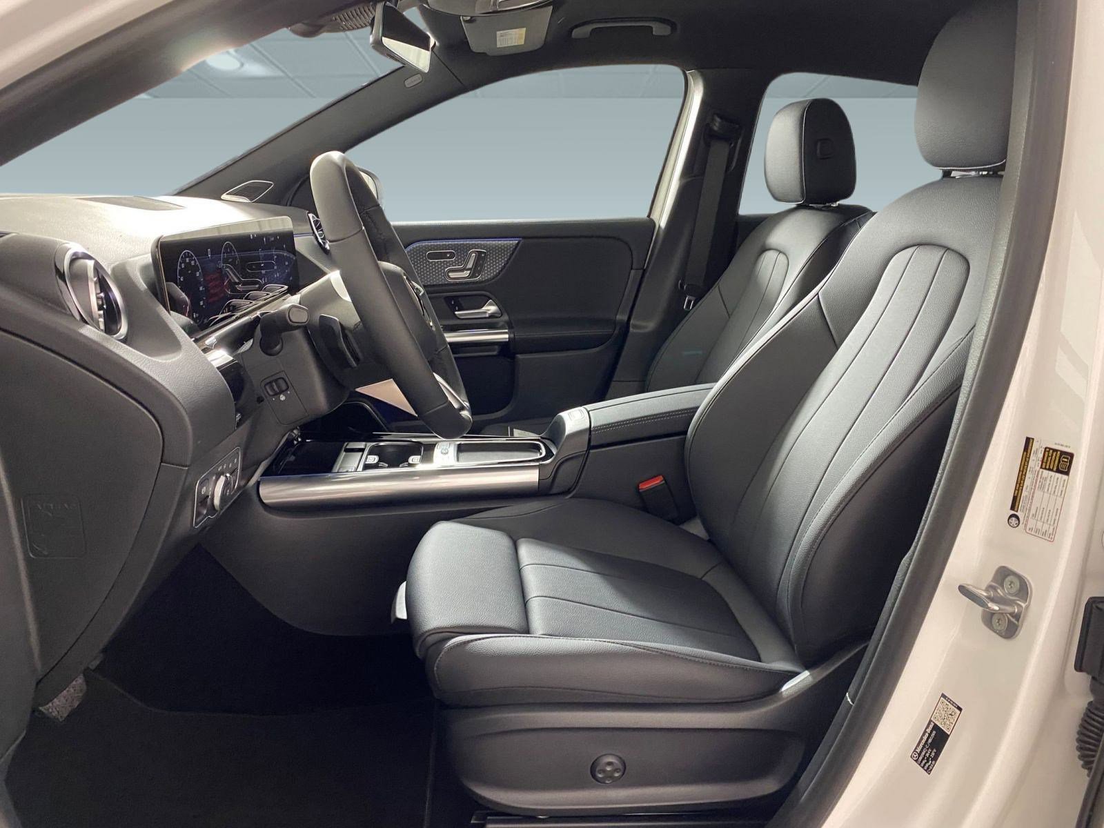 Used 2026 Mercedes-Benz GLA 250 4MATIC image 4