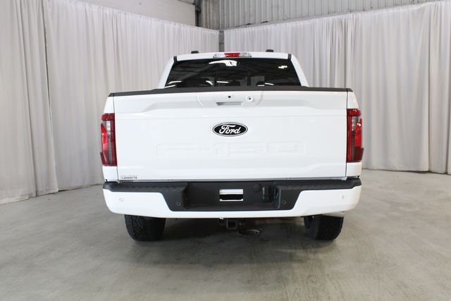 New 2026 Ford F150 XLT w/ Equipment Group 302A MID AWD/4WD image 24
