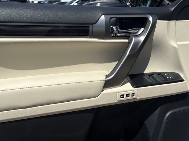 Used 2023 Lexus GX 460 Premium w/ Premium Package AWD/4WD image 28