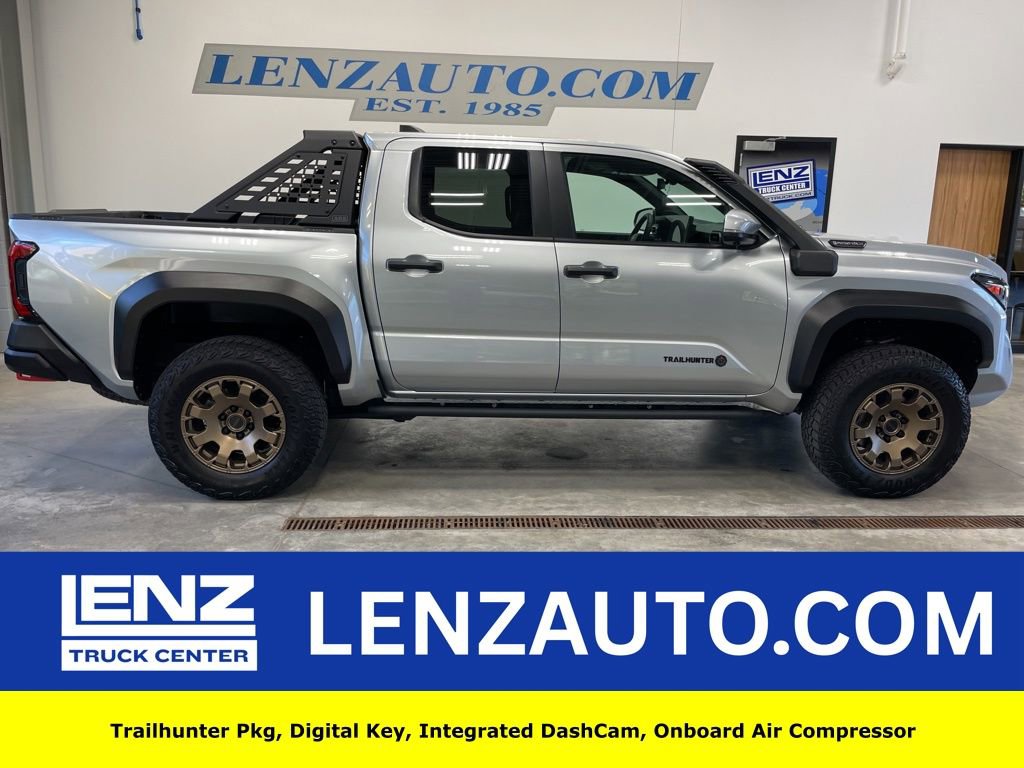 Used 2025 Toyota Tacoma 4x4 Double Cab Hybrid image 1