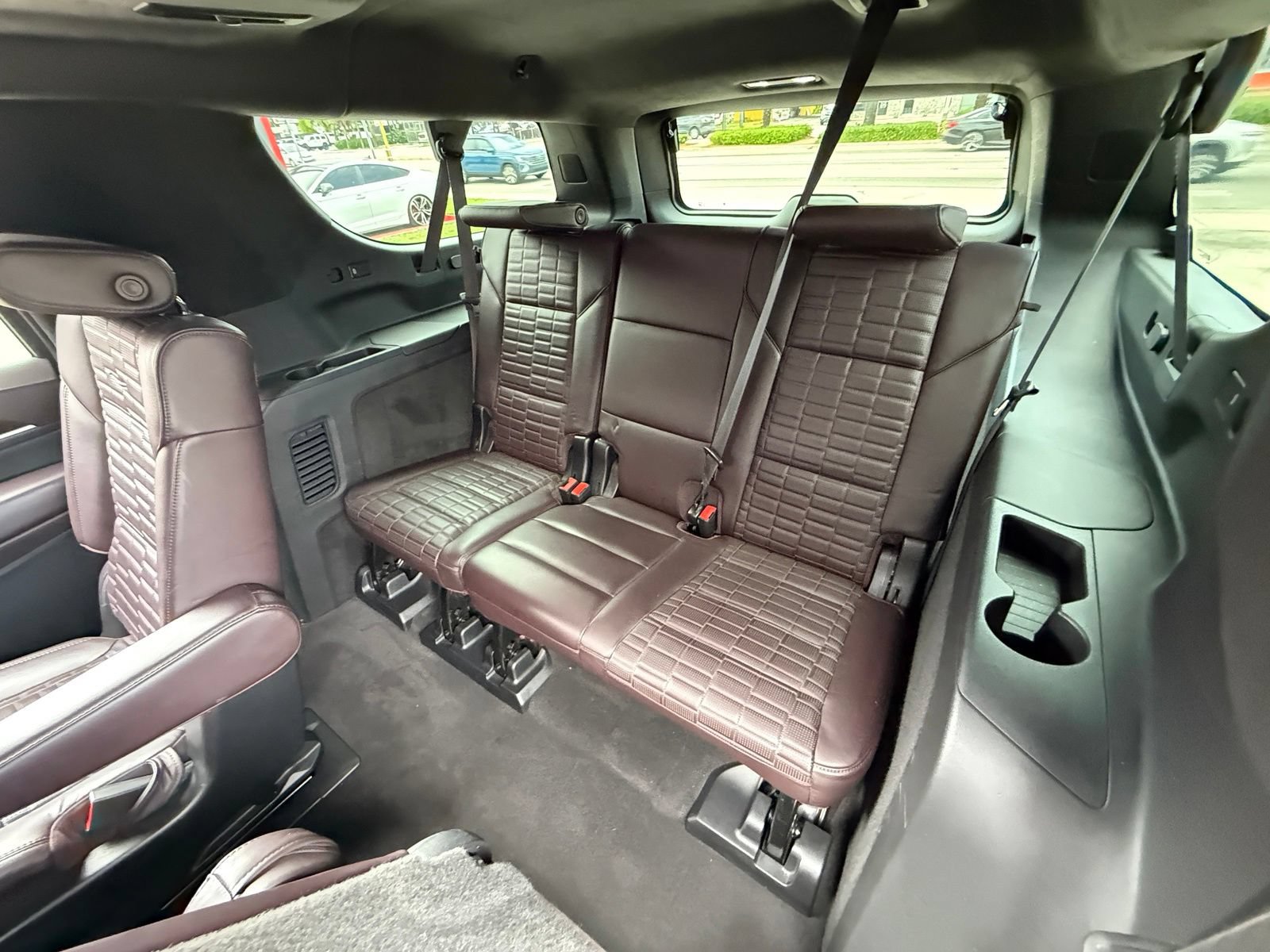 Used 2023 Cadillac Escalade ESV Sport Platinum w/ LPO, ONYX Package RWD image 42