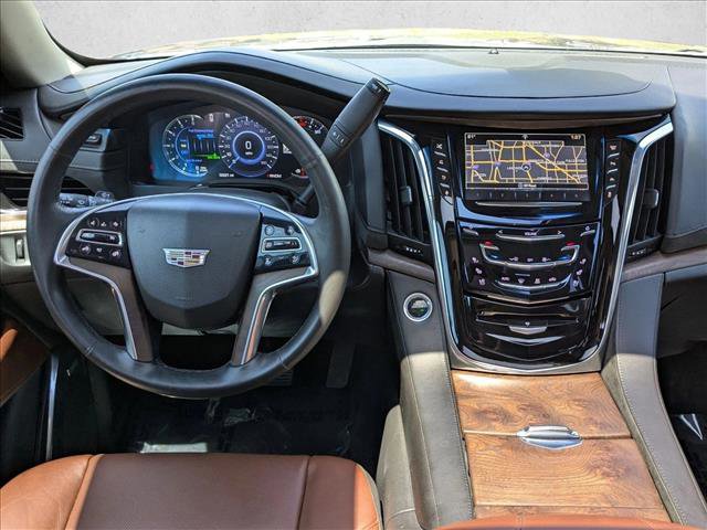 Used 2016 Cadillac Escalade ESV Premium image 18