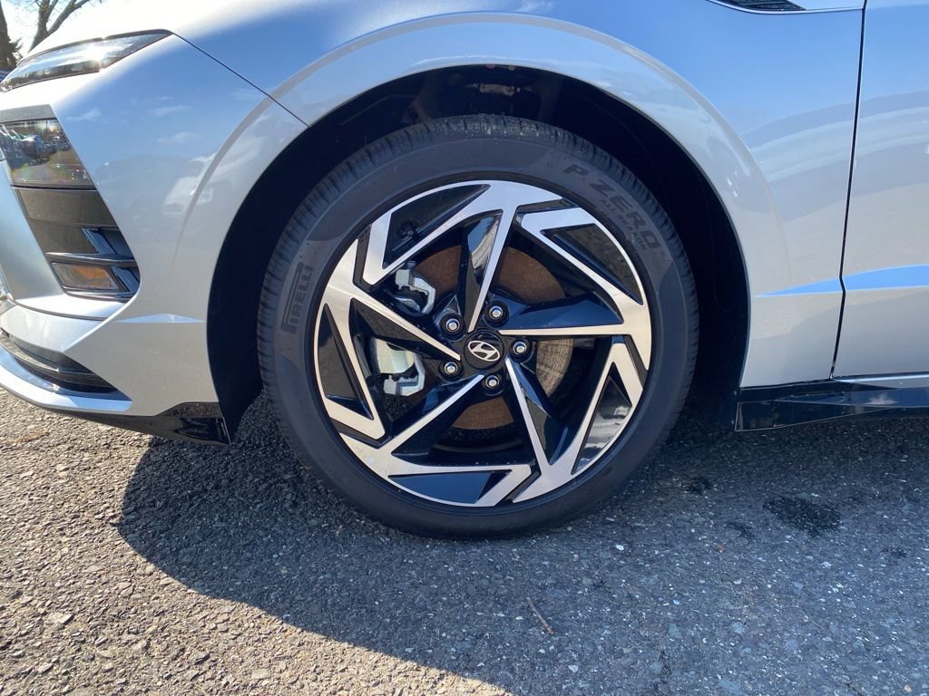 New 2026 Hyundai Sonata SEL AWD/4WD image 9