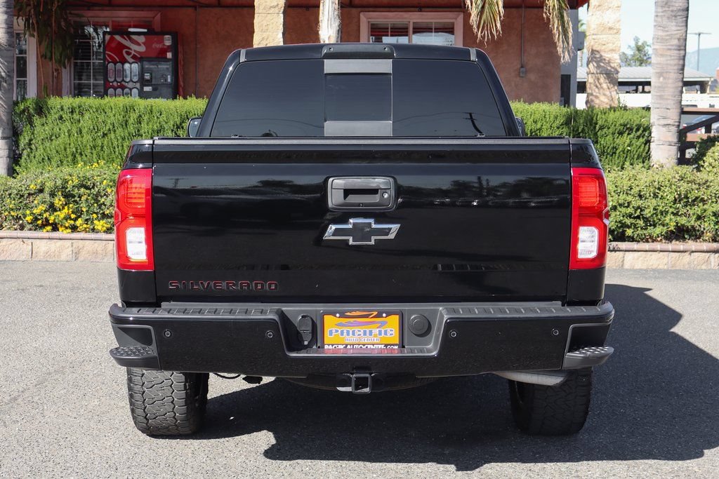 Used 2018 Chevrolet Silverado 1500 LTZ Z71 w/ Redline Edition AWD/4WD image 7