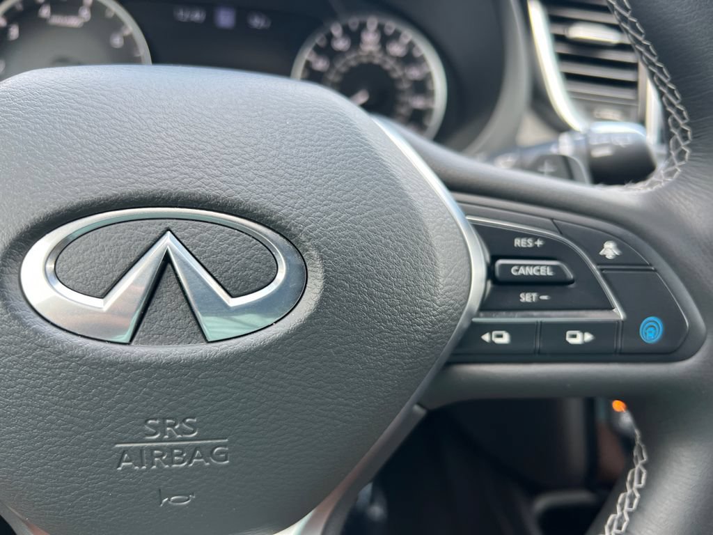 Certified 2025 INFINITI QX55 Essential AWD/4WD image 30