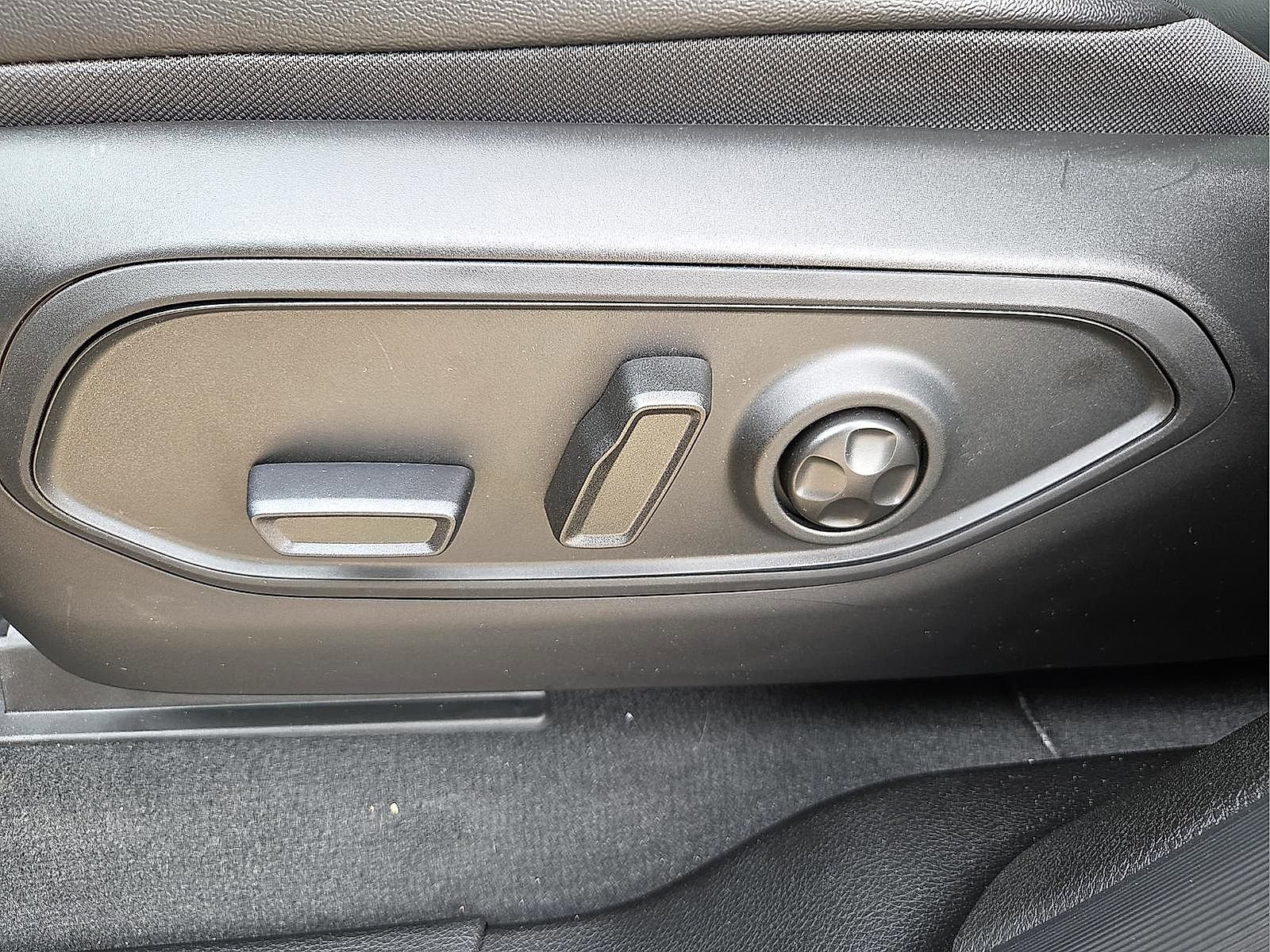 New 2026 Jeep Grand Cherokee L Limited AWD/4WD image 15