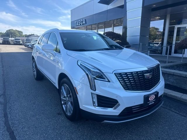 Used 2023 Cadillac XT5 Premium Luxury w/ LPO, Floor Liner Package AWD/4WD image 1